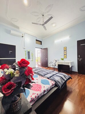 Interior - Private apartment with WiFi, AC, and kitchen (Haldwani)