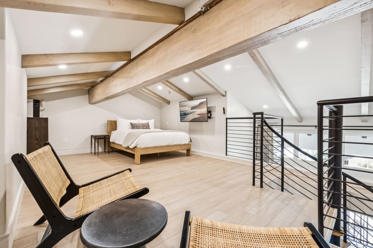 2 soverom, strykejern/-brett, reiseseng for barn og wi-fi