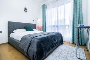 2 bedrooms, iron/ironing board, WiFi, bed sheets