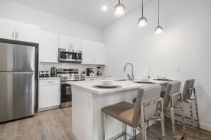 單棟房屋 (5 Bedrooms) | 住宿設施服務