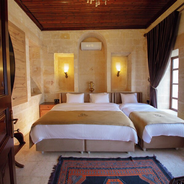 Deluxe Double or Twin Room | Free WiFi - Arangah Hotel (Sanliurfa)