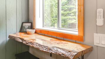 Apartment (0 Bedroom) | Interior