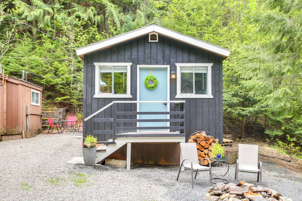 Hike & Fish: Mountain Getaway in Avery! - Haugan, MT