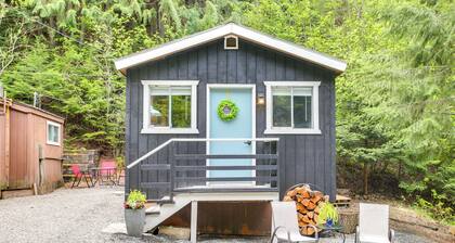 Hike & Fish: Mountain Getaway in Avery!