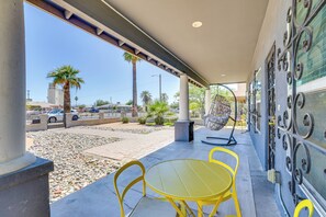 Apartment (2 Bedrooms) | Front of property