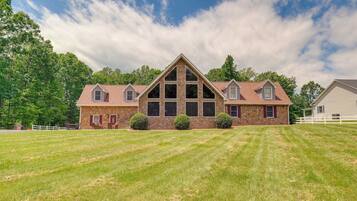 Nhà (4 Bedrooms) | Mặt tiền nơi lưu trú