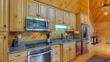 Nhà (4 Bedrooms) | Nội thất