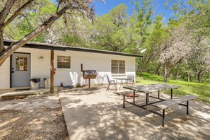 House (3 Bedrooms) | Front of property