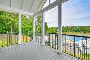 House (1 Bedroom) | Interior - Work Close to Home at This Lake-view Retreat (Sherrills Ford)