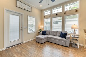 House (1 Bedroom) | Interior