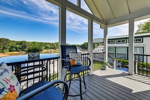 House (1 Bedroom) | Interior - Lake View Tiny Home w/ Pool Access (Sherrills Ford)