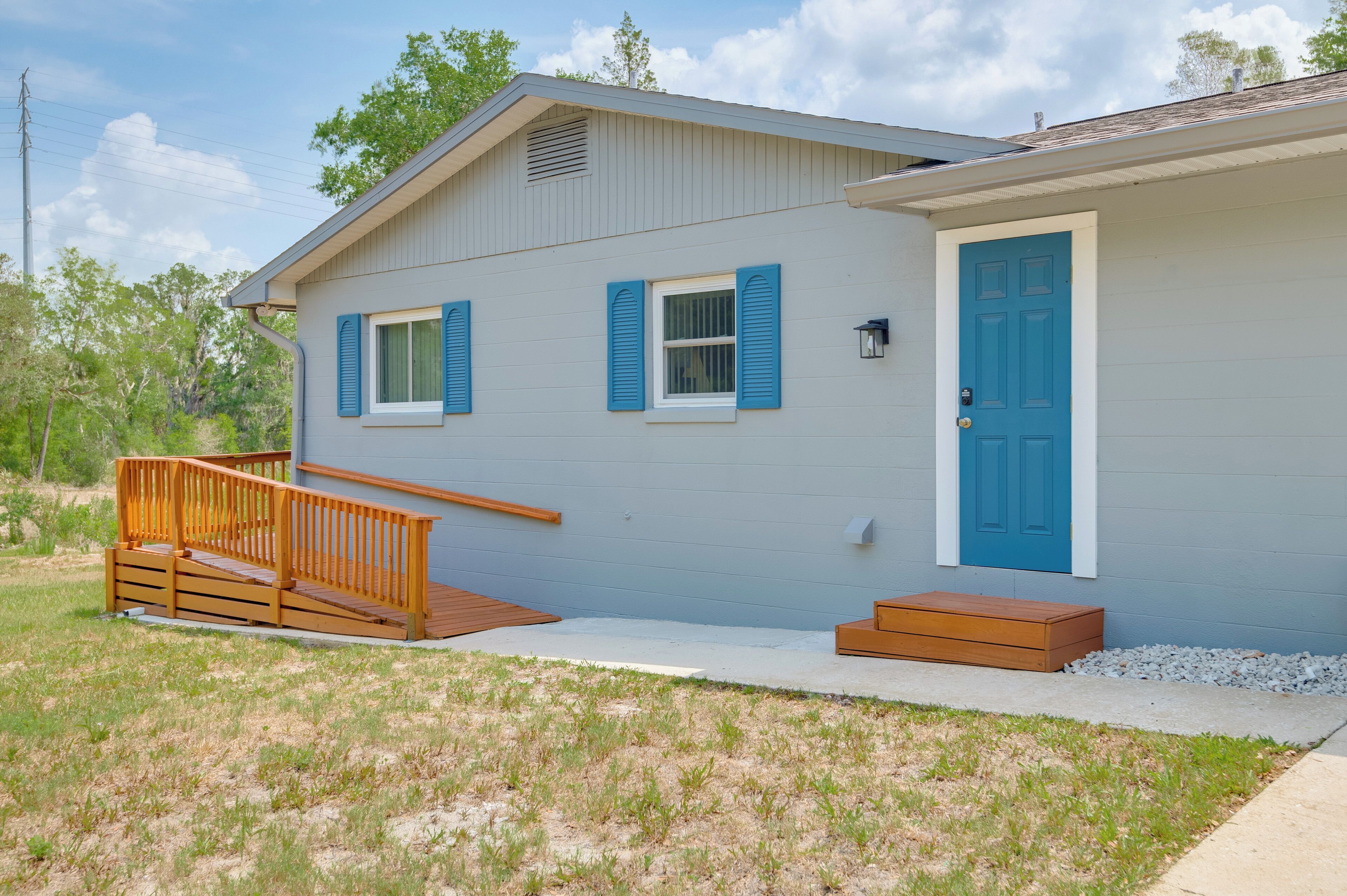 House (5 Bedrooms) | Interior