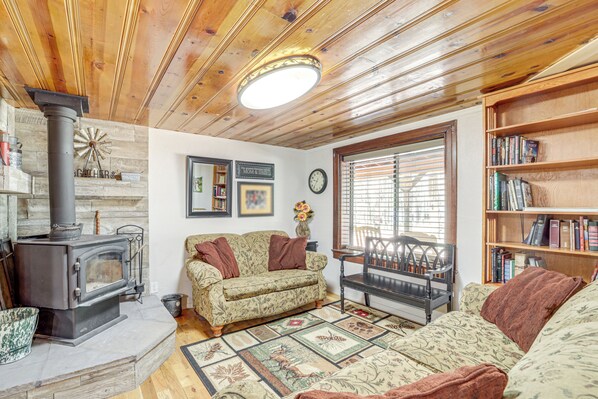 Front of property - Game Nights in Pine's Winter Woods: Cozy Cabin (Pine)