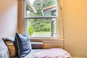 House (1 Bedroom) | Interior