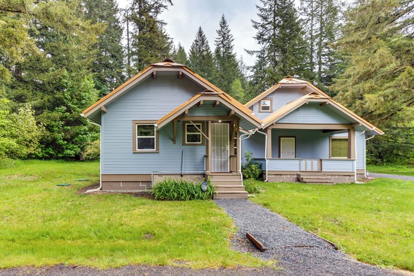 House (1 Bedroom) | Front of property