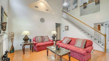 House (4 Bedrooms) | Interior