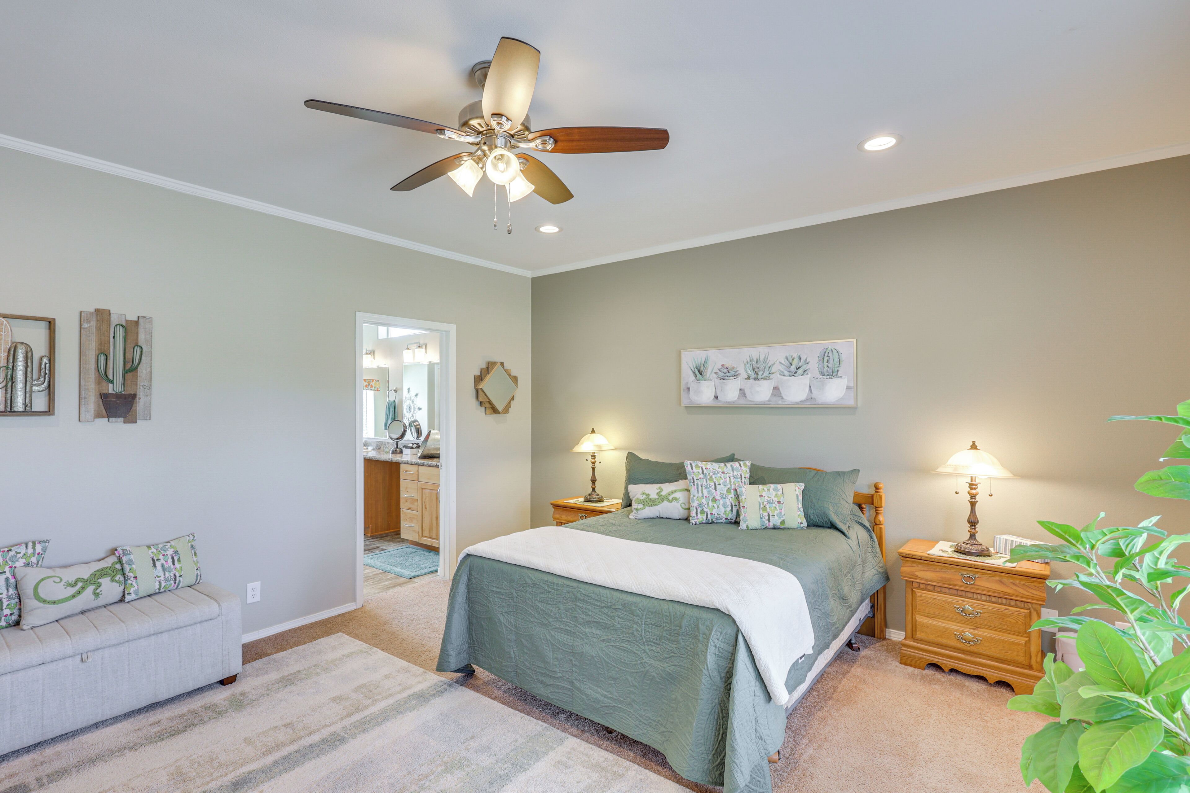 Rumah (4 Bedrooms) | Interior