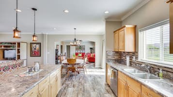 Hus (4 Bedrooms) | Interiør