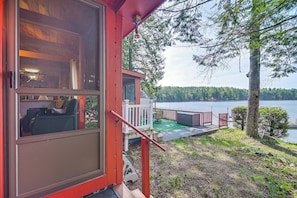 Cottage (3 Bedrooms) | Interior - Dock + Fire Pit: Secluded Cottage in Denmark (Denmark)