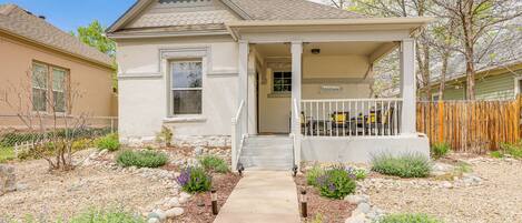 House (3 Bedrooms) | Front of property