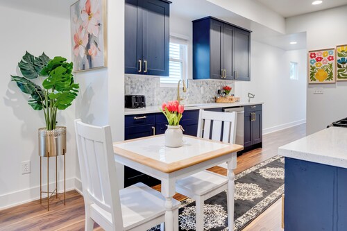 Central Indy Retreat In Walkable Location!