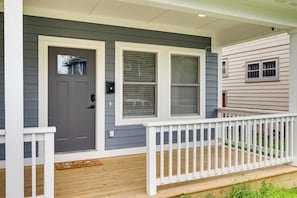 Apartment (3 Bedrooms) | Interior - Walk to Parks: Dog-friendly Gem in Indianapolis! (Indianapolis)