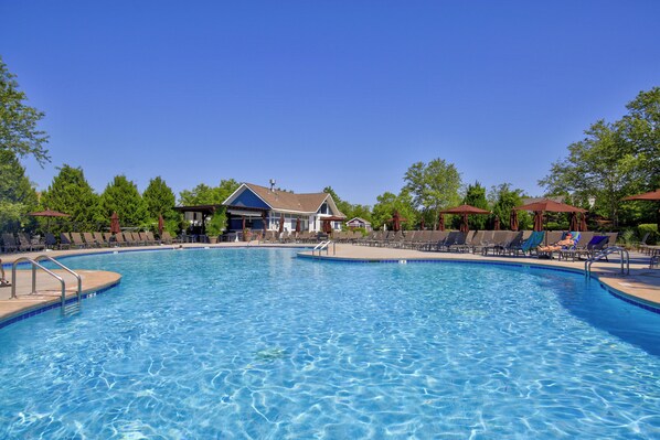 Innenpool, beheizter Pool