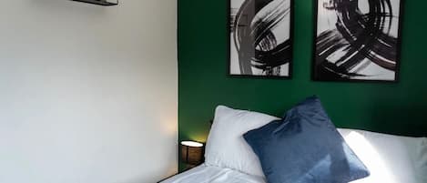 House | 2 bedrooms, free WiFi, bed sheets