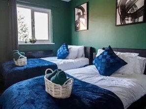 Casa | 2 habitaciones, wifi gratis y ropa de cama 