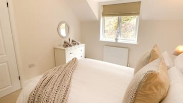 3 bedrooms, individually decorated, individually furnished, free WiFi