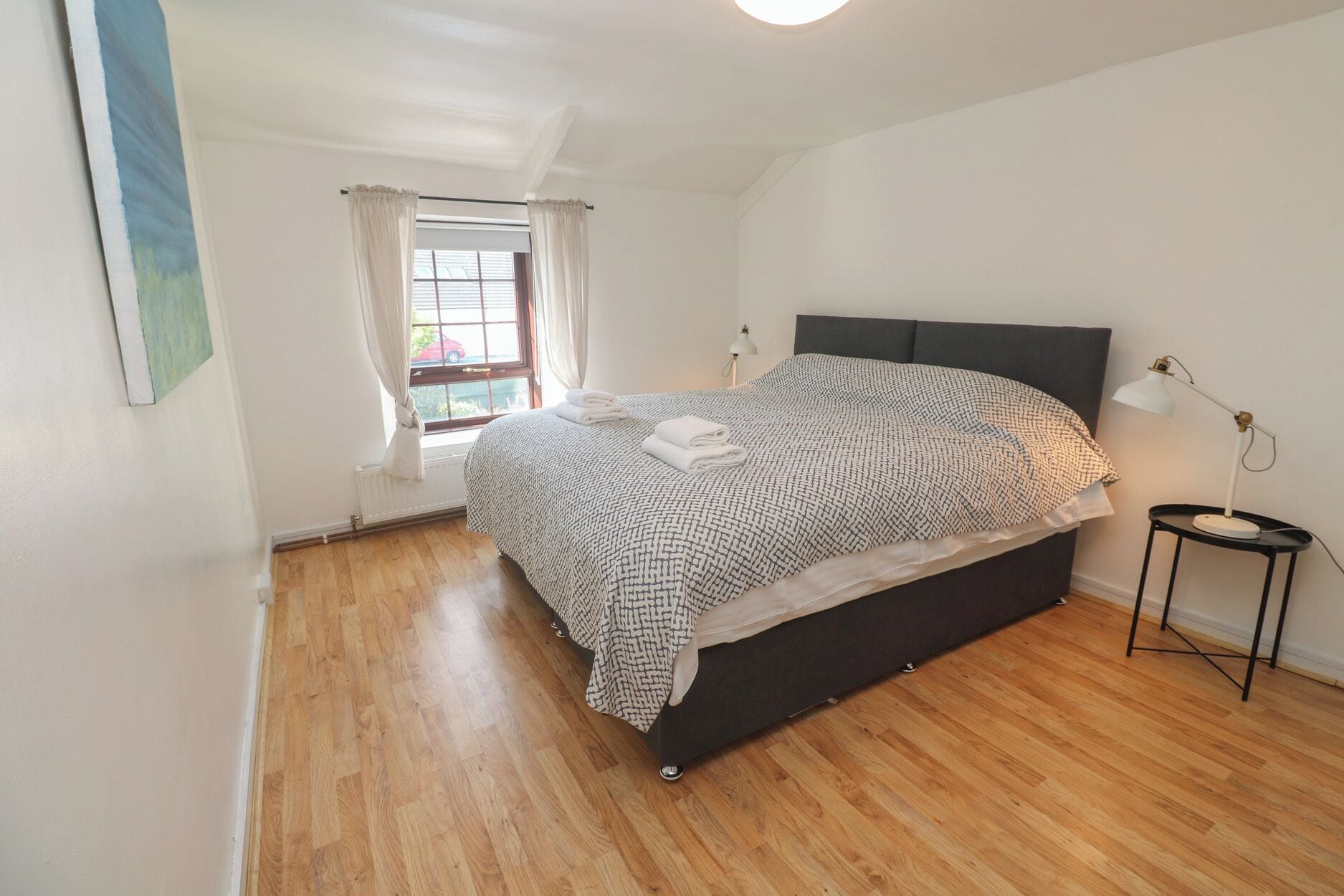 2 bedrooms, individually decorated, individually furnished, free WiFi