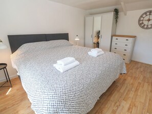 2 slaapkamers, individueel gedecoreerd, individueel gemeubileerd