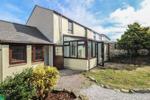 Exterior - Candle Croft (Redruth)