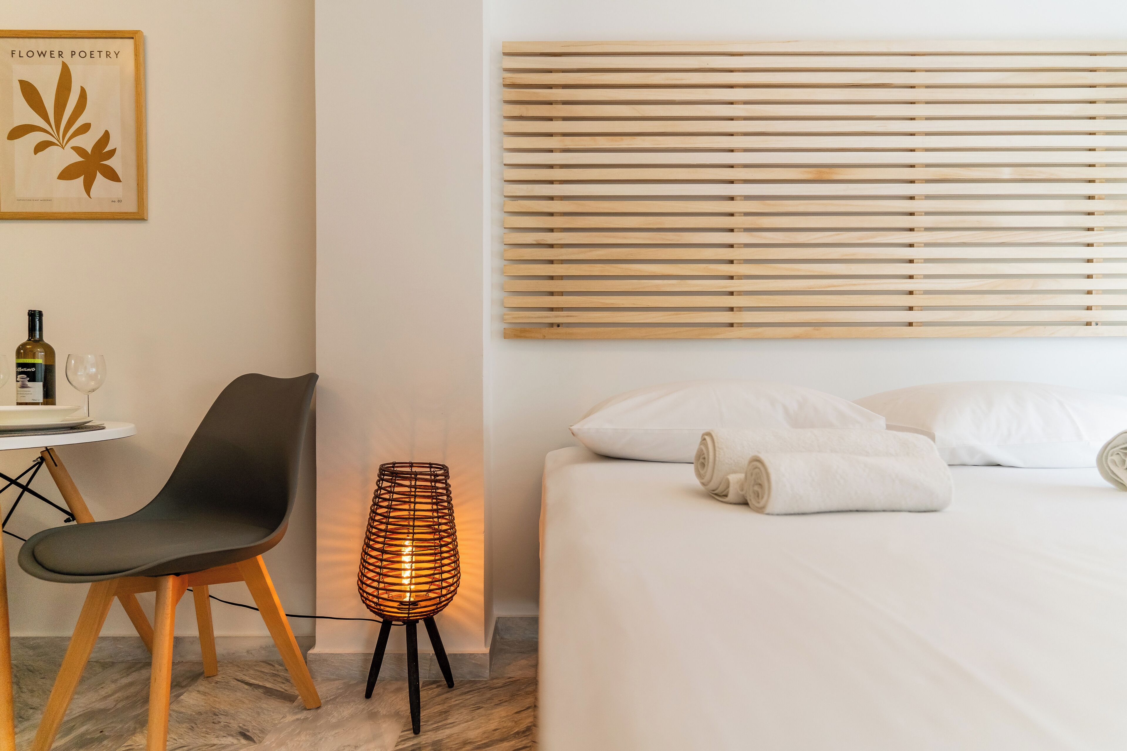 1 slaapkamer, een strijkplank/strijkijzer, wifi, beddengoed