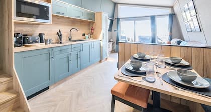 Skylight Stargazer - Billing Aquadrome