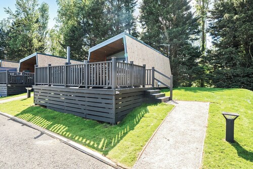 Moonlit Skylight - Billing Aquadrome