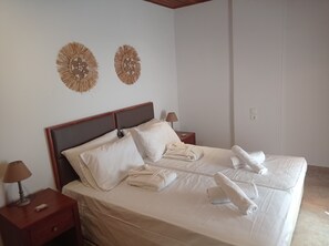 2 bedrooms, iron/ironing board, free WiFi, bed sheets - Tassos holiday home (Archangelos)