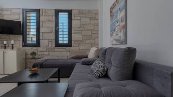 Premium Suite Sea View | Living area | 42-inch Smart TV with satellite channels