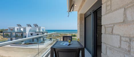 2 Level Suite Sea View | Terrass/Patio