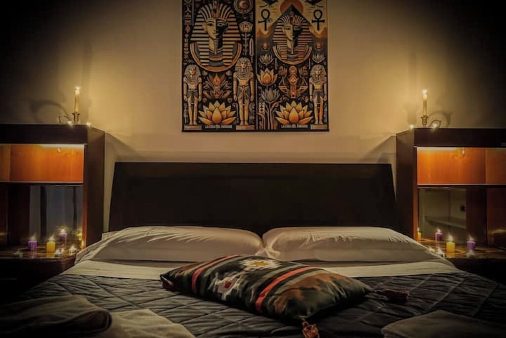 2 Schlafzimmer, Schreibtisch, Bügeleisen/Bügelbrett, Reisekinderbett