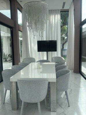 Dining - Californian villa in Mougins with 2 pools (Mougins)