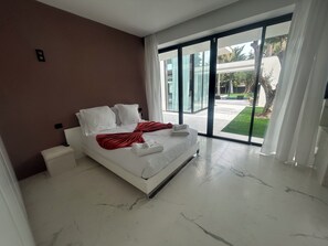 5 soverom, strykejern/-brett, wi-fi og sengetøy