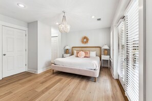 3 bedrooms, free WiFi, bed sheets