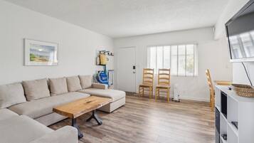 Kondominium, 2 kamar tidur | Area keluarga