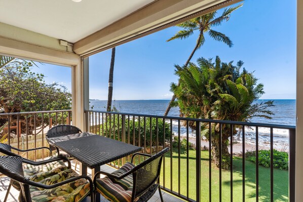Condo, 2 Bedrooms | Outdoor dining