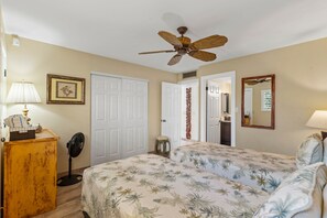 Condo, 2 Bedrooms