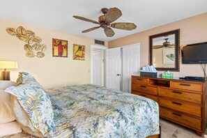 Condo, 2 Bedrooms | 2 bedrooms, free WiFi - Kihei Beach, #210 2 Bedroom Condo (Kihei)