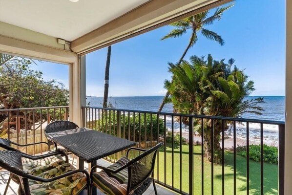 Condo, 2 Bedrooms | Outdoor dining