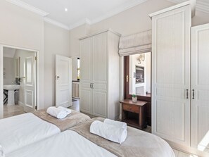 4 quartos, Wi-Fi, roupa de cama