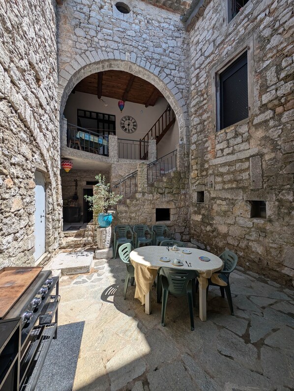 Restauration extérieure